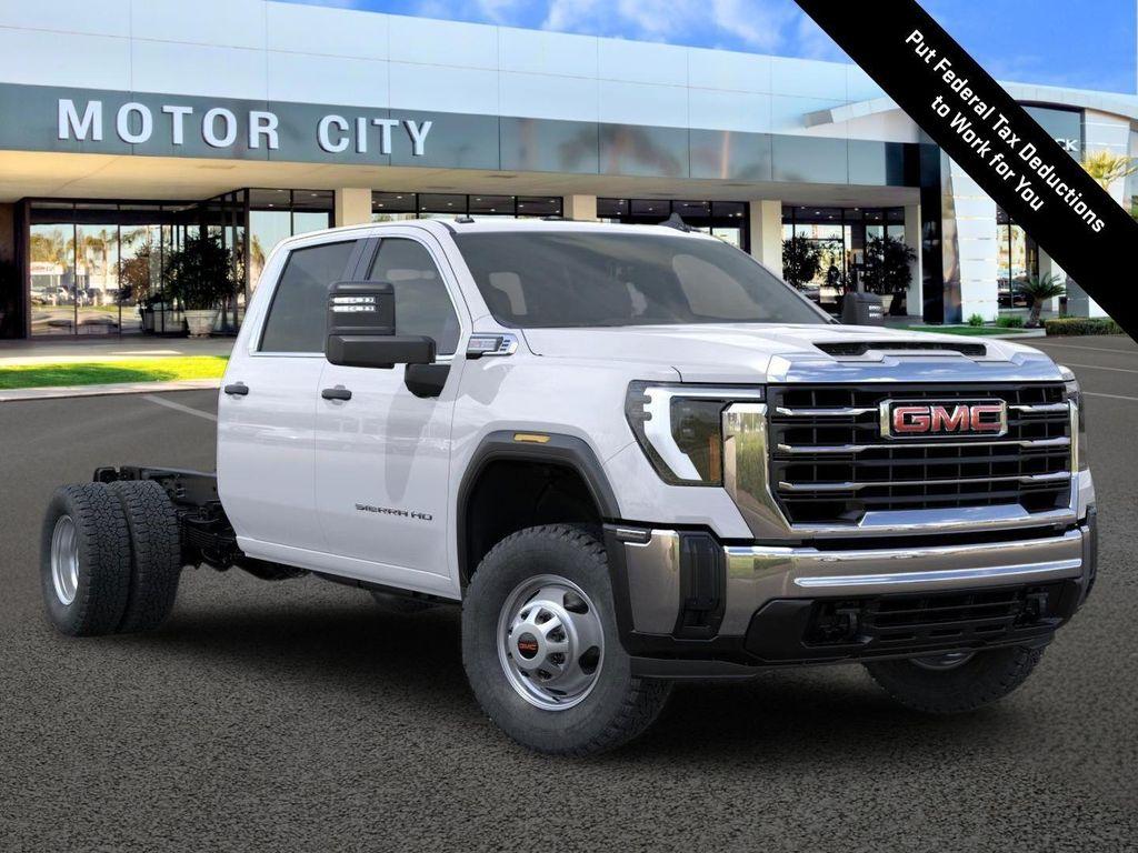 new 2025 GMC Sierra 3500 car, priced at $71,275