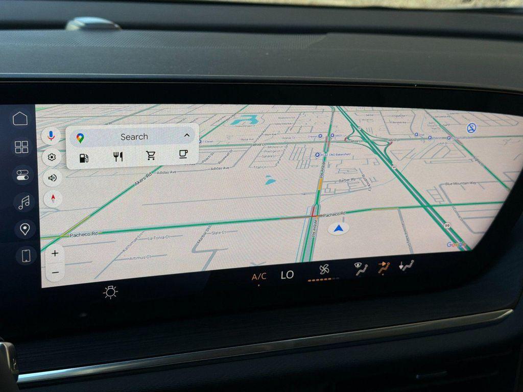 new 2025 Buick Envision car, priced at $36,677