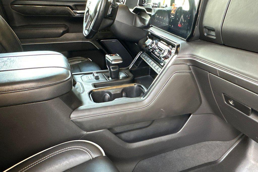 used 2023 GMC Sierra 1500 car, priced at $47,290