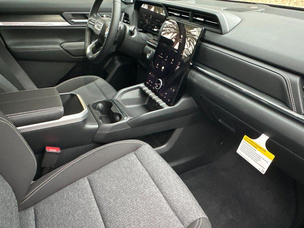 new 2026 GMC Terrain car, priced at $34,084