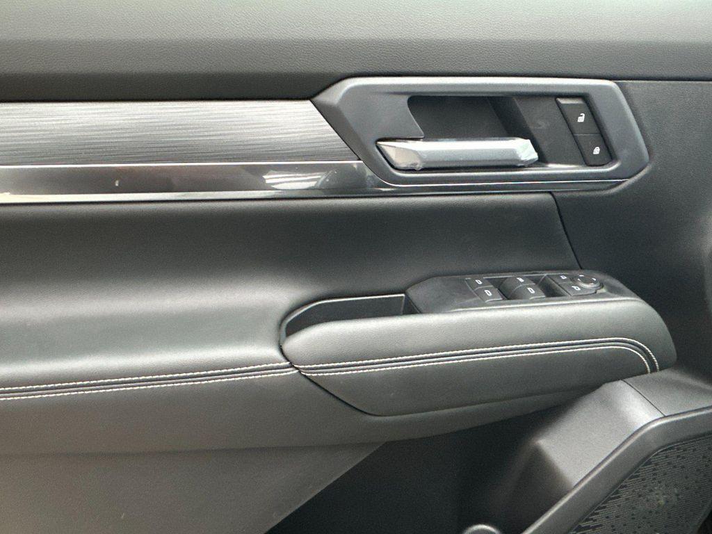 new 2026 GMC Terrain car, priced at $34,084