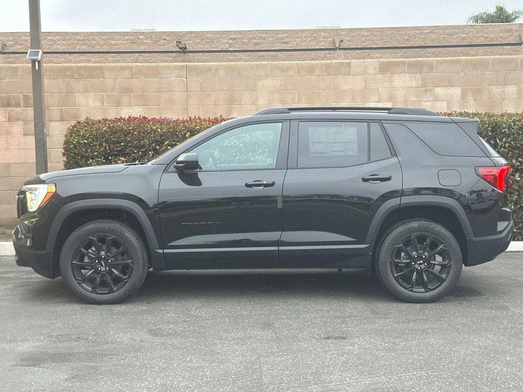 new 2026 GMC Terrain car, priced at $34,084
