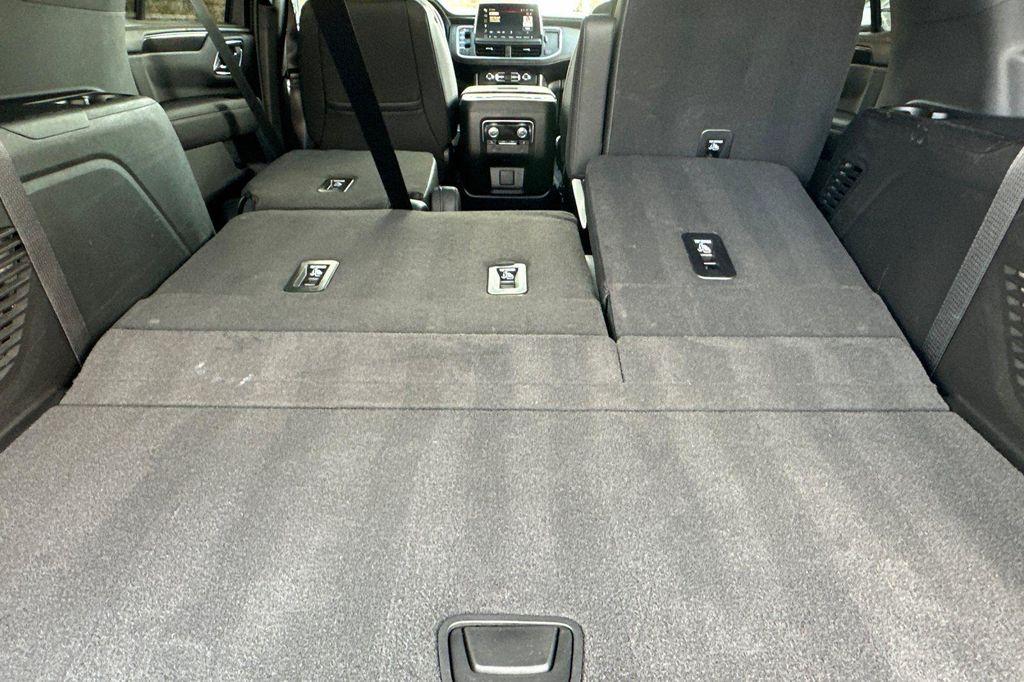 used 2023 GMC Yukon car, priced at $63,490