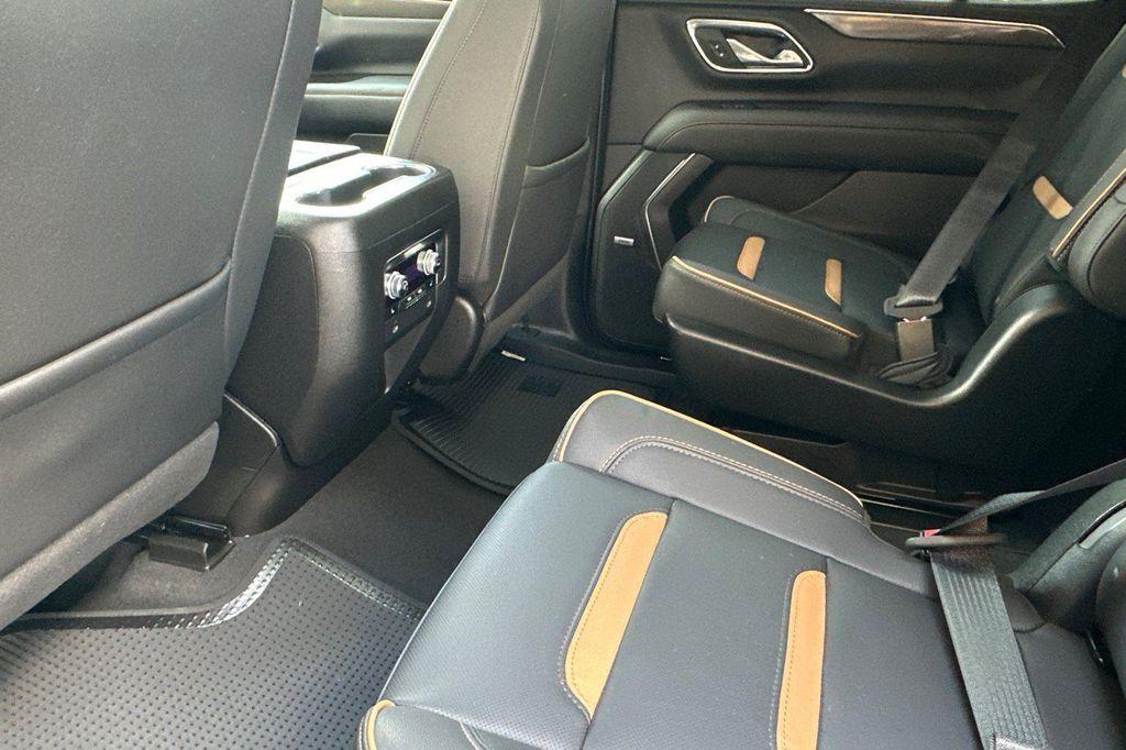 used 2023 GMC Yukon car, priced at $63,490