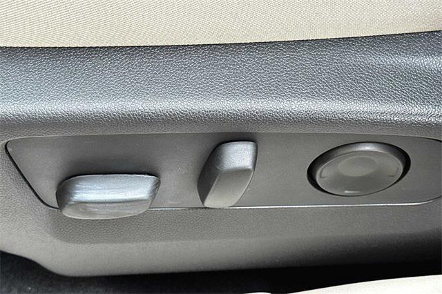 used 2022 Buick Envision car, priced at $27,899