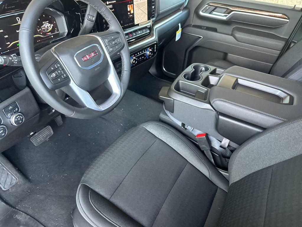 new 2025 GMC Sierra 2500 car, priced at $70,461