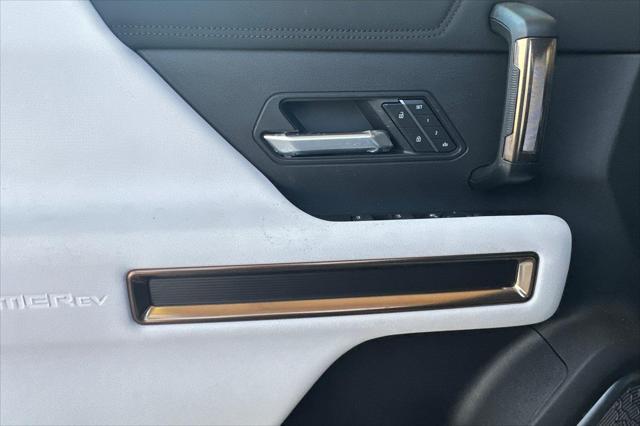 new 2025 GMC HUMMER EV Pickup car, priced at $95,845