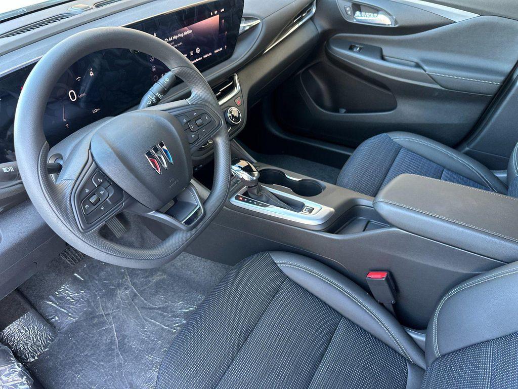 new 2025 Buick Envista car, priced at $22,600