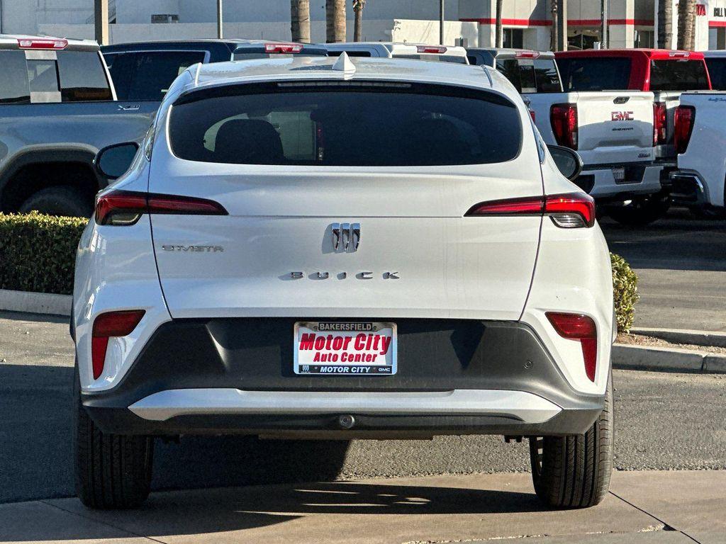 new 2025 Buick Envista car, priced at $22,600