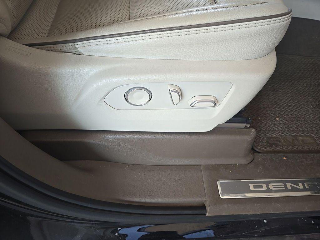 used 2021 GMC Yukon car, priced at $60,290