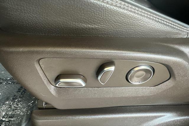 used 2023 GMC Yukon XL car, priced at $74,419