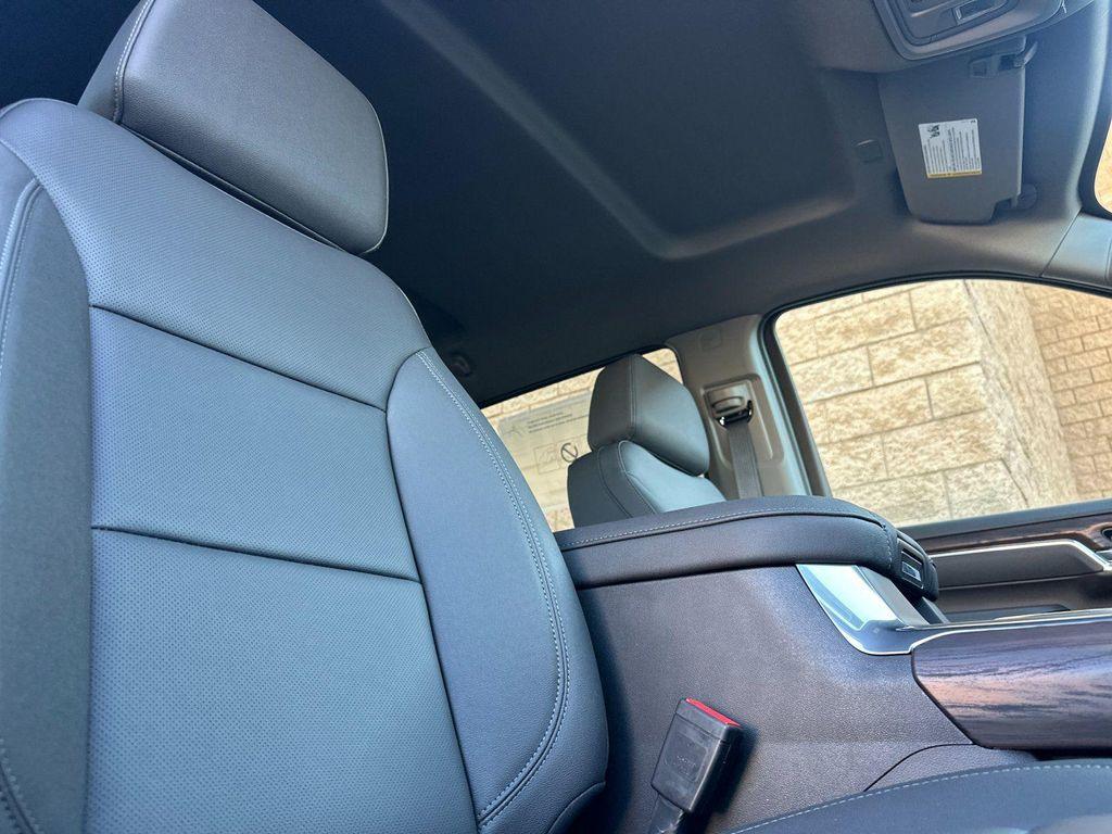 new 2026 GMC Sierra 2500 car, priced at $83,414