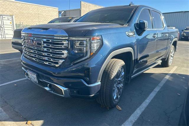 used 2023 GMC Sierra 1500 car, priced at $57,290