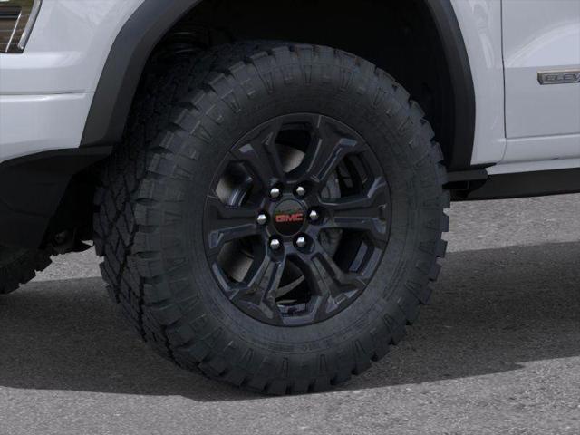 new 2025 GMC Canyon car, priced at $40,095