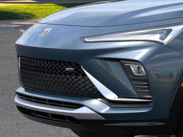 new 2025 Buick Envista car, priced at $27,985