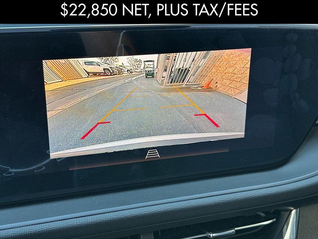 new 2025 Buick Envista car, priced at $23,100