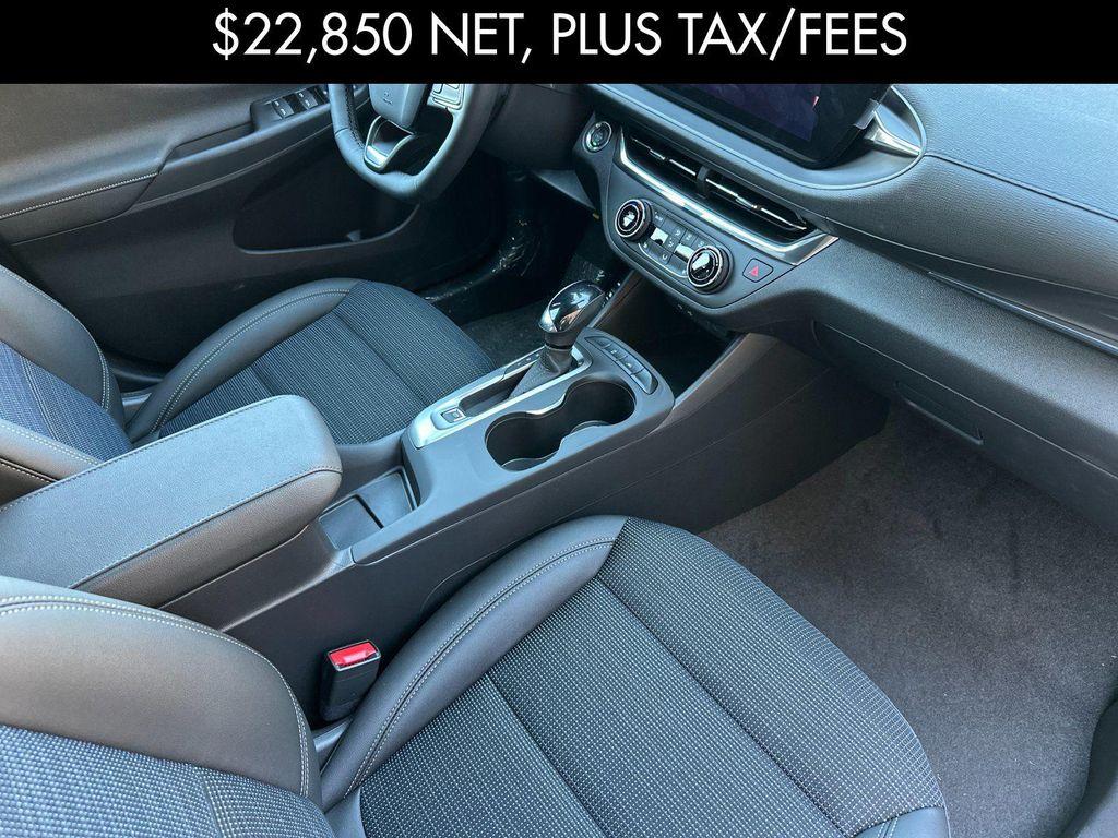 new 2025 Buick Envista car, priced at $23,100