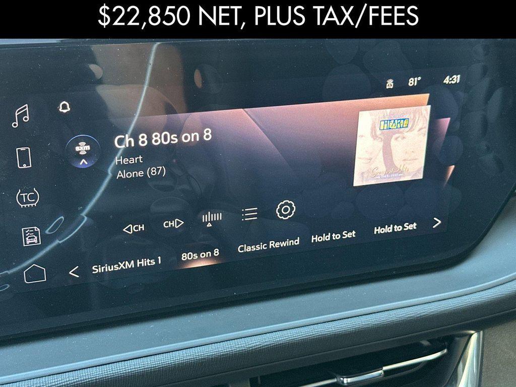 new 2025 Buick Envista car, priced at $23,100