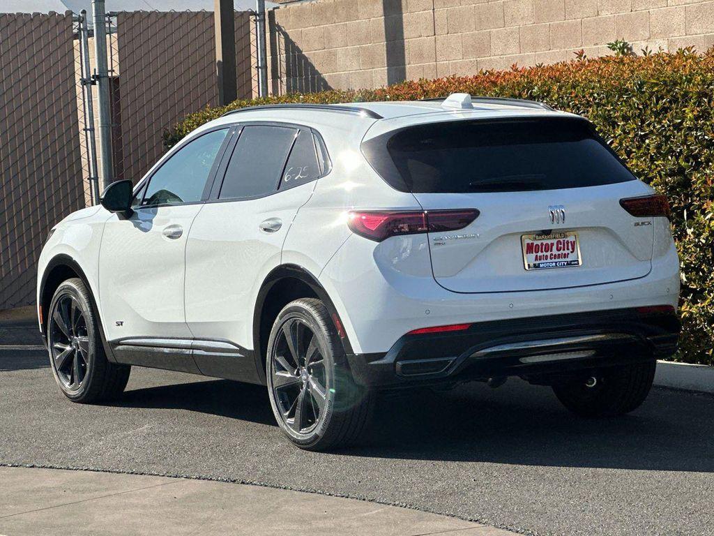 new 2025 Buick Envision car, priced at $40,250