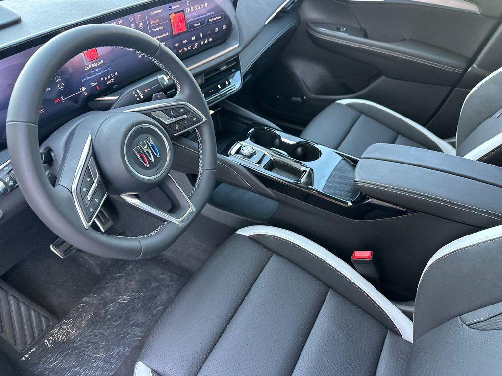 new 2025 Buick Envision car, priced at $40,250