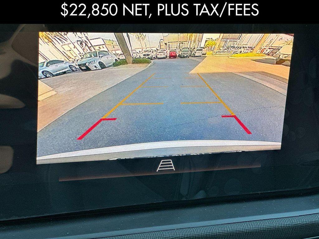 new 2025 Buick Envista car, priced at $23,100