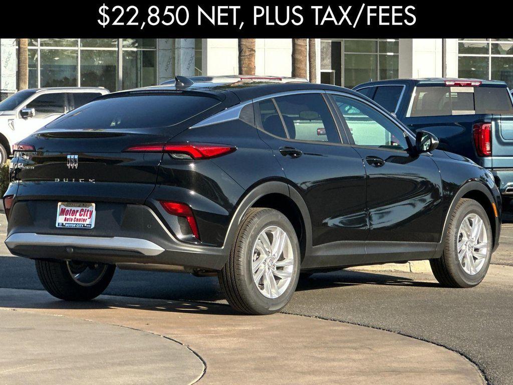 new 2025 Buick Envista car, priced at $23,100