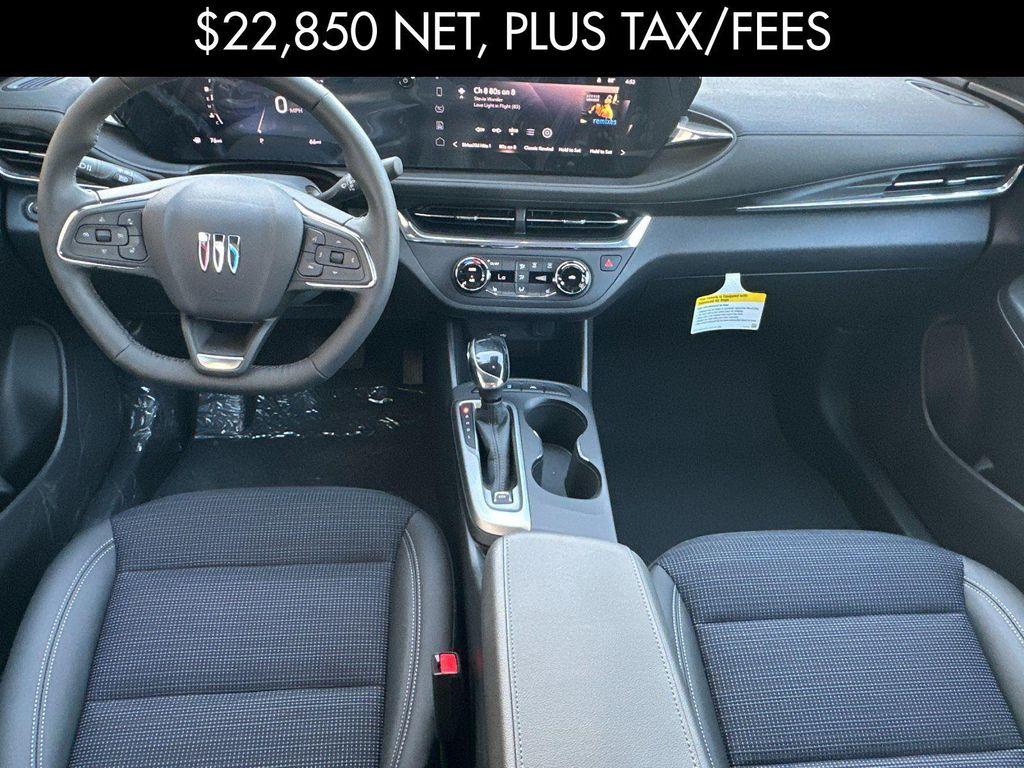 new 2025 Buick Envista car, priced at $23,100