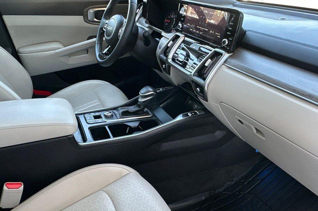 used 2022 Kia Sorento car, priced at $26,990