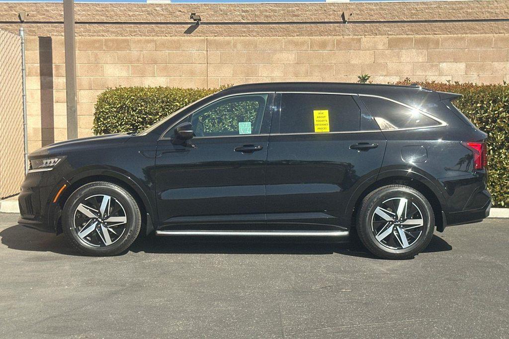 used 2022 Kia Sorento car, priced at $26,990
