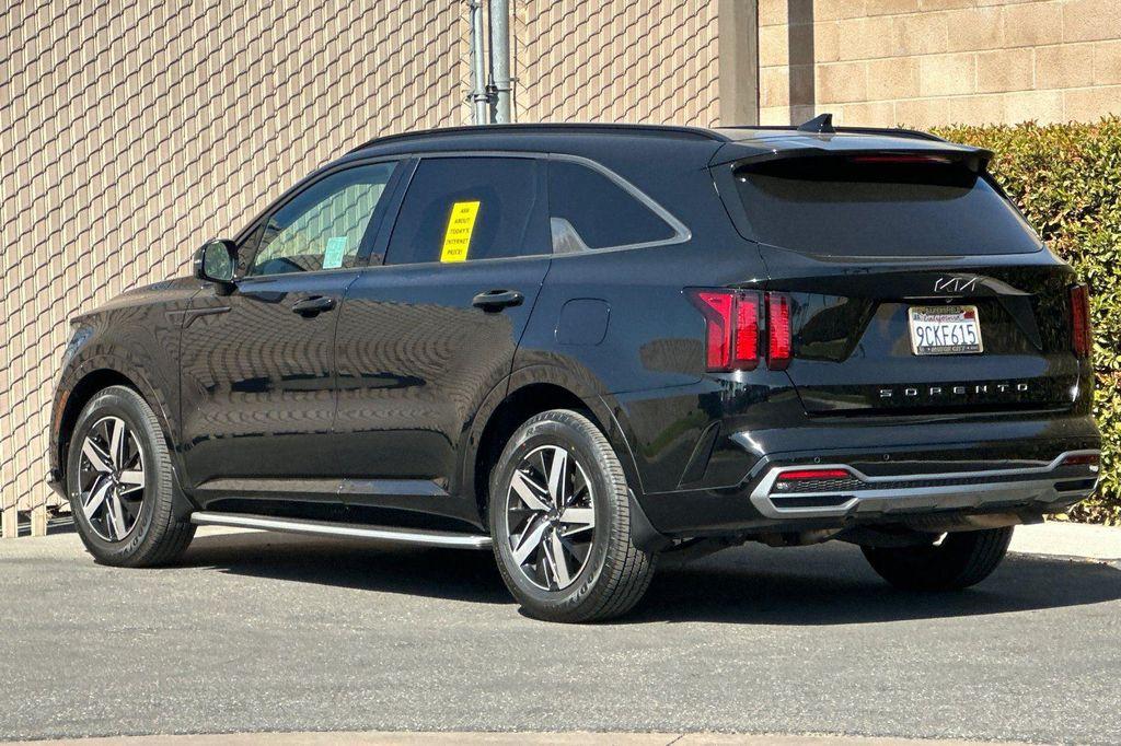 used 2022 Kia Sorento car, priced at $26,990