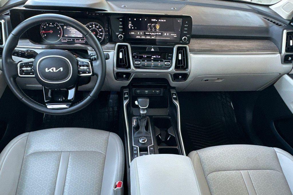 used 2022 Kia Sorento car, priced at $26,990