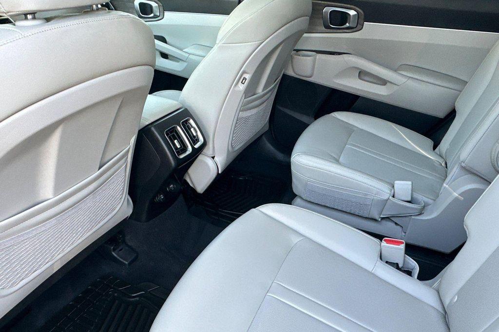 used 2022 Kia Sorento car, priced at $26,990