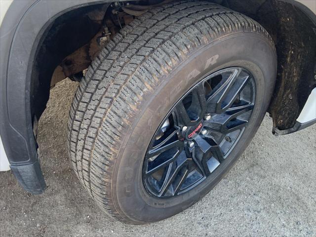 used 2023 GMC Sierra 1500 car, priced at $38,881