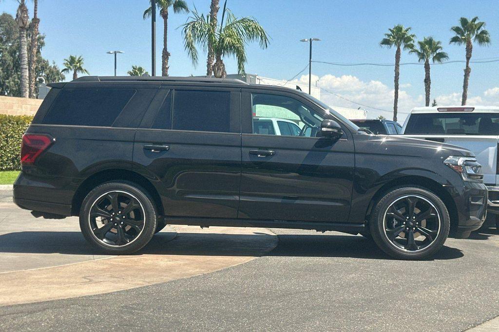 used 2023 Ford Expedition car, priced at $58,993