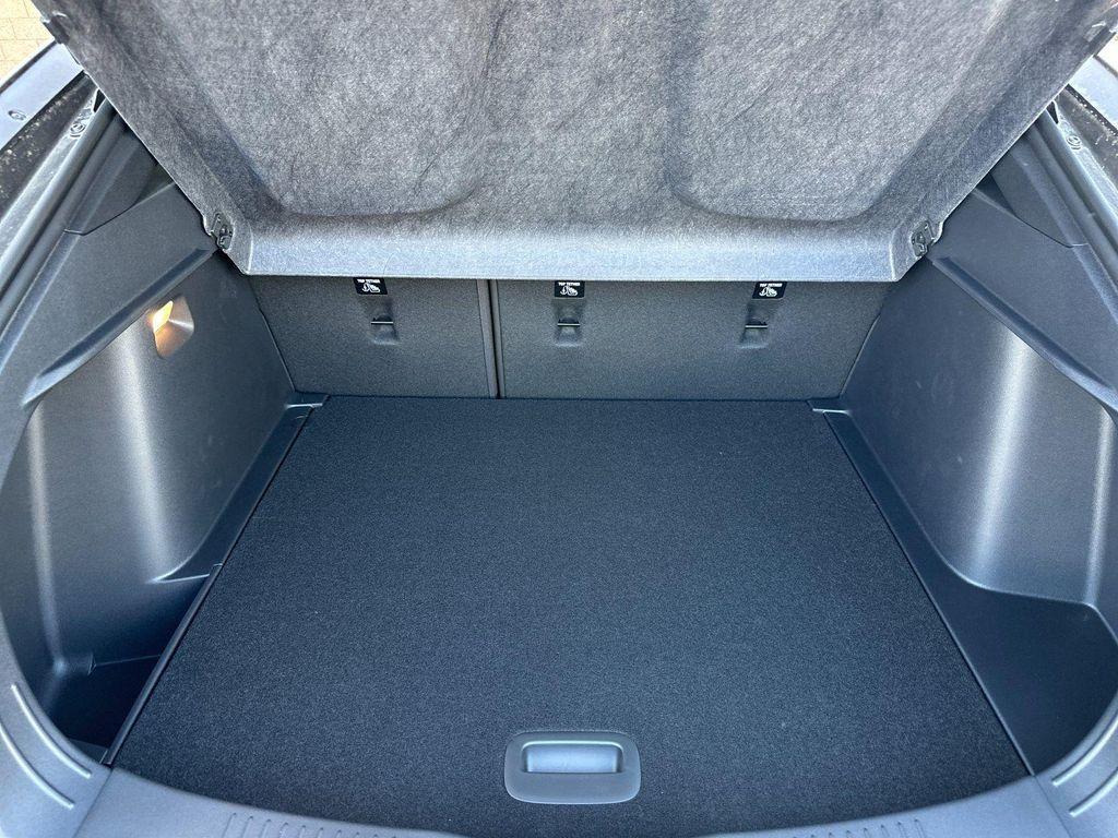 new 2025 Buick Envista car, priced at $25,958