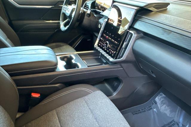 used 2025 GMC Acadia car, priced at $43,197