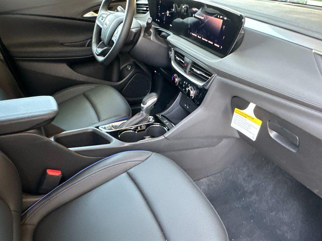 new 2025 Buick Encore GX car, priced at $28,564