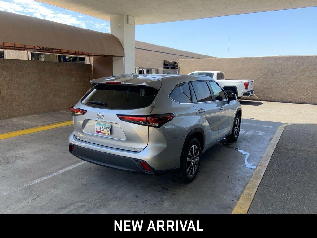 used 2024 Toyota Highlander car, priced at $42,875
