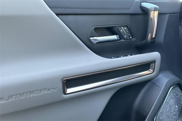new 2025 GMC HUMMER EV Pickup car, priced at $96,470