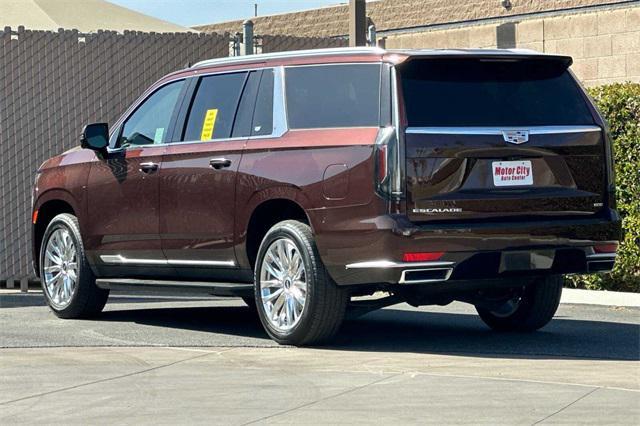 used 2023 Cadillac Escalade ESV car, priced at $81,316