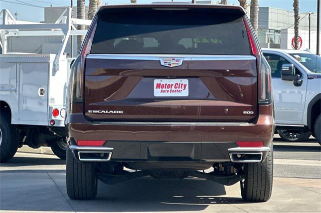 used 2023 Cadillac Escalade ESV car, priced at $81,316