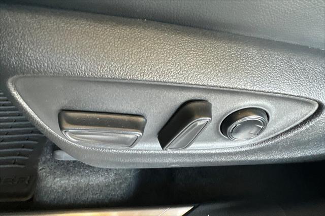 used 2023 Toyota Highlander car, priced at $45,453