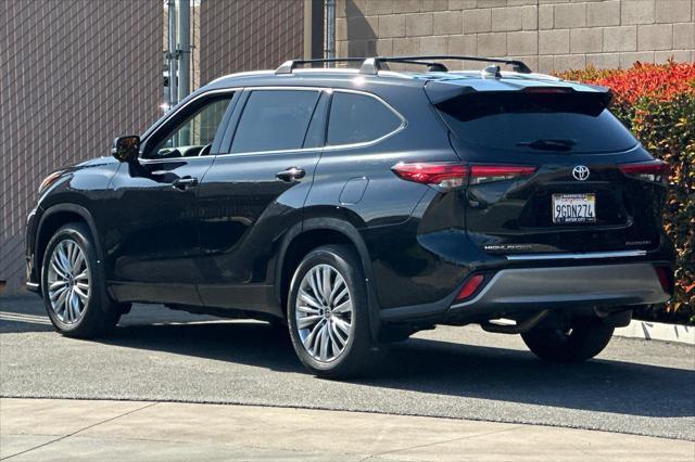used 2023 Toyota Highlander car, priced at $45,453