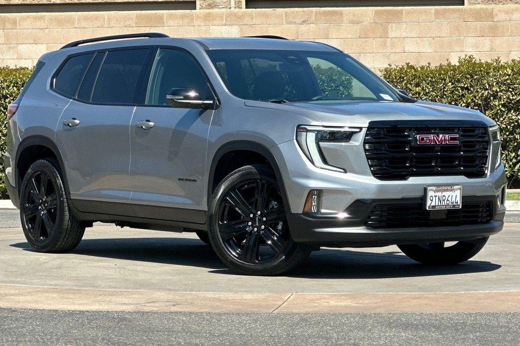 used 2025 GMC Acadia car, priced at $44,390