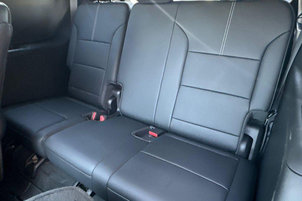 used 2025 GMC Acadia car, priced at $44,390