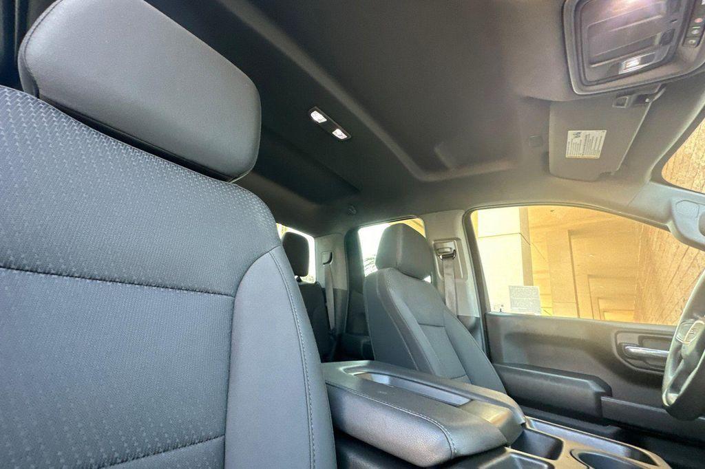 used 2023 GMC Sierra 1500 car, priced at $31,325