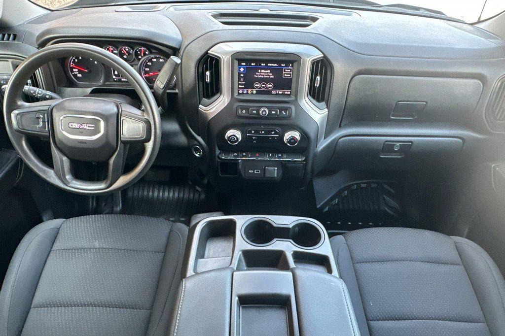 used 2023 GMC Sierra 1500 car, priced at $31,325
