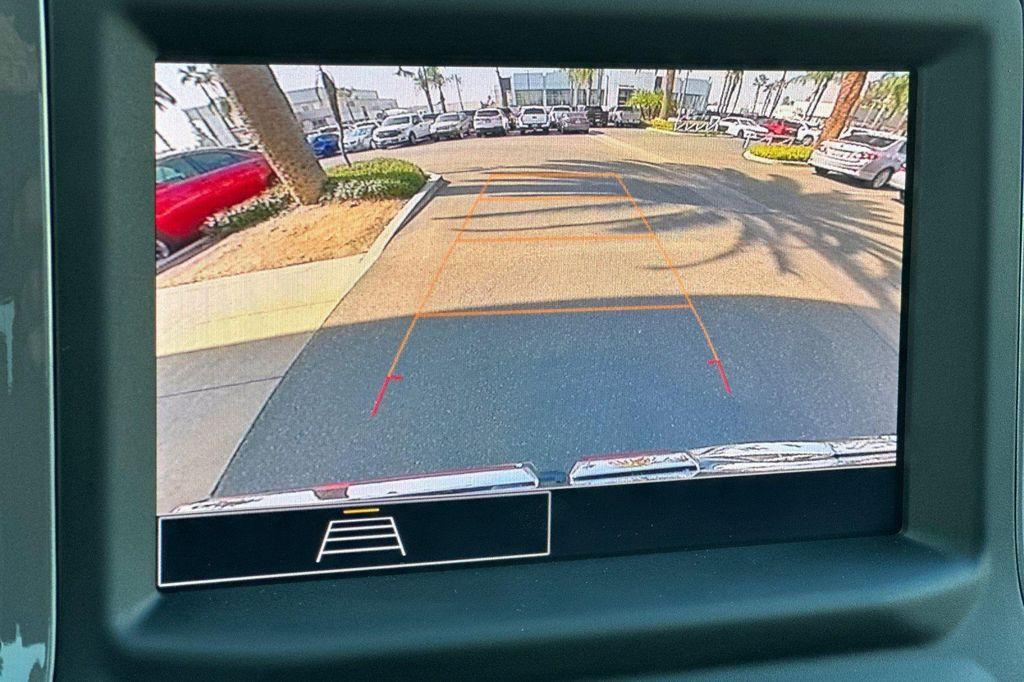 used 2023 GMC Sierra 1500 car, priced at $31,325