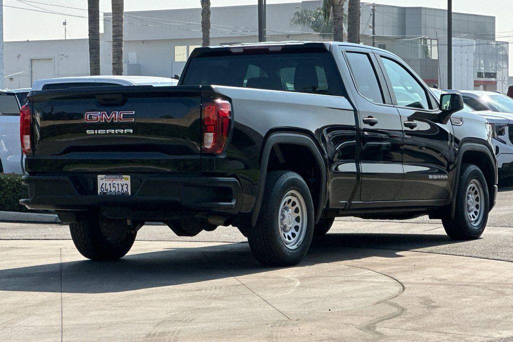 used 2023 GMC Sierra 1500 car, priced at $31,325