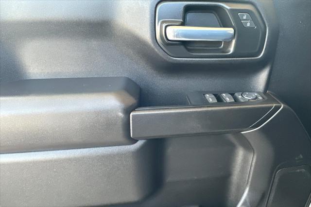 used 2023 GMC Sierra 1500 car, priced at $34,422